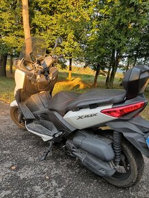 Yamaha Xmax 125 - 4