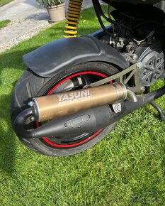 Aprilia  SR 50 - 4