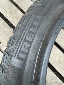 Pirelli 245/45 R19 2x=100€ - 4