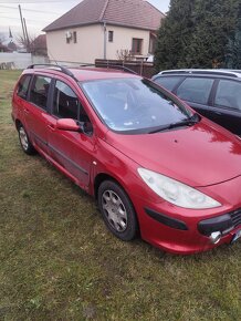 Peugeot 307 1.6Hdi Combi - 4