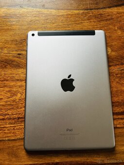 Apple Ipad 6th gen 128GB - 4