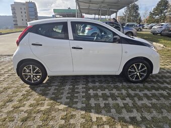 Toyota Aygo 1.0 VVT-i x - 4