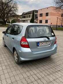 Honda Jazz 1,2 - 4