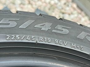 4x pneu Pirelli 225/45 R19 96V - 4