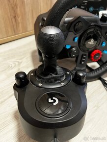 Logitech G29 driving force - 4