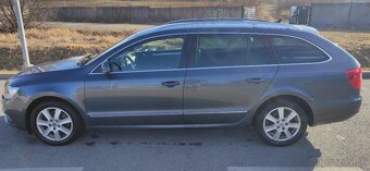 škoda superb facelift 2014 combi 103kw DSG - 4