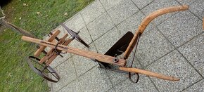 Starý drevený konský pluh - 4