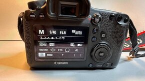 CANON EOS D6 - 4