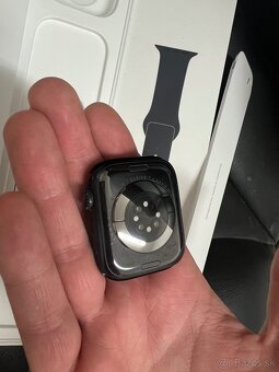 Apple watch 7 45MM Black - 4