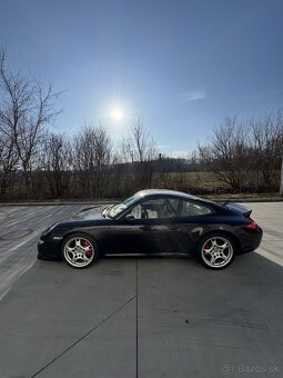 Porsche 911 Carrera S 997 - 4