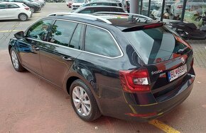 Škoda Octavia Combi 1.6 TDI 85kW DSG Style - 4