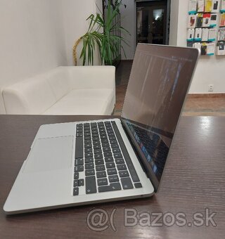 MacBook Pro 13-inch 2020 - 4