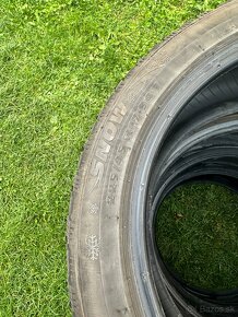 Predám Zimne 225/45 R17 Sebring - 4