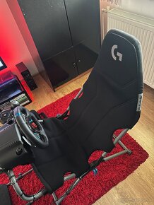 Logitech G29 + Logitech Playseat Challenge X - 4