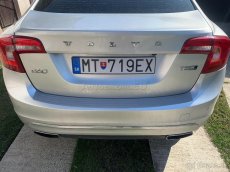 Volvo S60 T5 AWD Inscription Platinum - 4