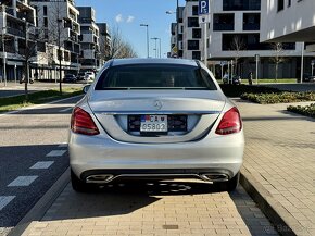 Mercedes-Benz C400 4Matic Exclusive sedan 245kW - 4