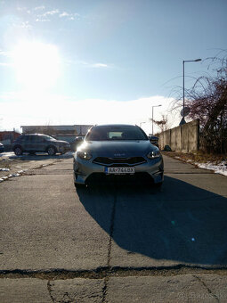 Kia Ceed SW 1.0 T-GDi GOLD + NAVI MY 2024 - 4