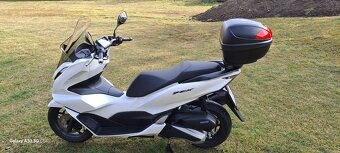 Predam skutrik Honda PCX 125  2024 - 4