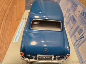 Mercedes Benz 180 Ponton 1:18 Revell - 4