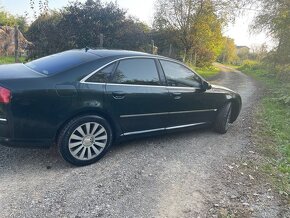 Predám Audi A8 facelift - 4