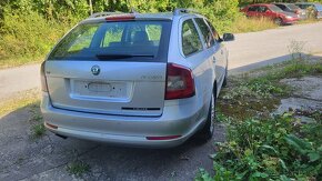 Škoda Octavia 2 Combi 2.0TDI L&K Rozpredám - 4