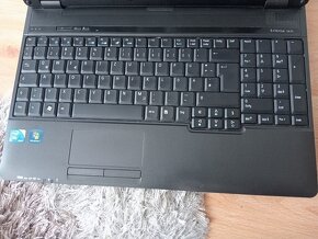 predám 15,6" ntb Acer extensa 5635 / 4gb ram / 256gb ssd - 4