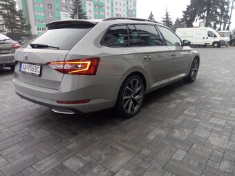 Škoda Superb 3 combi Sportline - 4