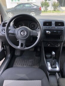 Volkswagen Polo 1.4 16V DSG - 4