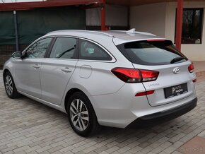 Hyundai i30 1.4TGDi 2019 66 650km Style, LED, Kame - 4