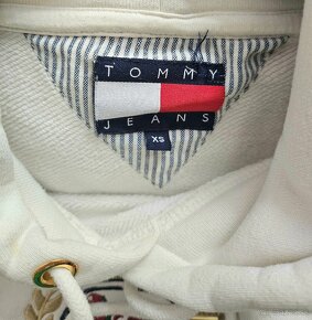 Mikiny Tommy Hilfiger, Emporio Armani, Gaudí - 4