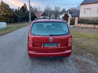 Predám VW Touran 1.9TDI PD DPF, 77kw,automat DSG 7kvalt,rok - 4