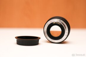 Canon EF 50 mm 1:1.4 - 4