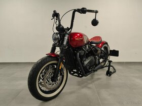 Triumph Bonneville Bobber Gold Line edition - 4