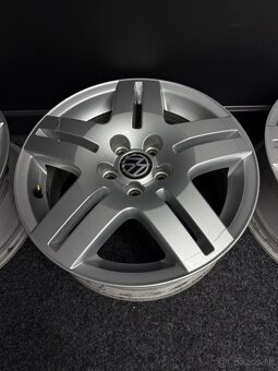 Alu VW 5x100 15” 1J0601025Q - 4