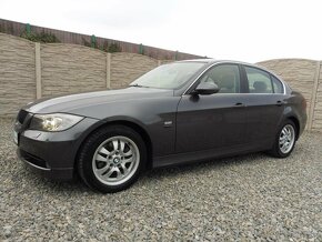 BMW Řada 3 325ix 220PS XENONY KŮŽE EXTRA - 4