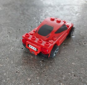 LEGO 40191 Shell Ferrari F12 Berlinetta - 4