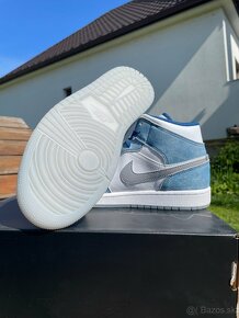 Nike Air Jordan 1 Mid French Blue - 4