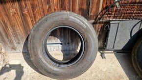 PNEU KUMHO 225 75 R16 C 121/120R - 4