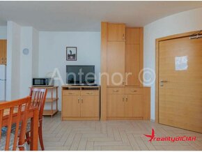 NIN - jednoizbový apartmán na 1. poschodí - 250 m od mora a  - 4