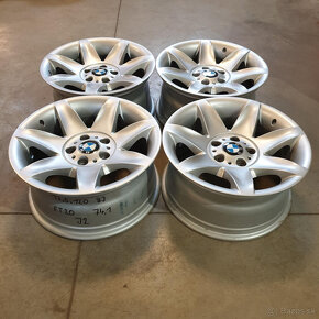 Originál BMW E39 disky 5x120 R17 ET20 - 4