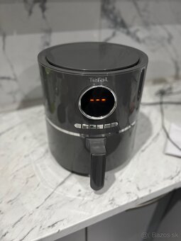 Teplovzdušná friteza Tefal EY111B15 UltraFry digitál - 4