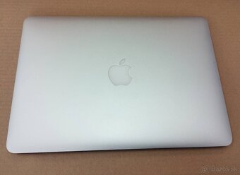 MacBook Air 13 inch Early 2015 - 4