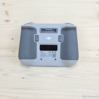 DJI RC (Model RM330) – TOP stav - 4