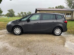 Opel Zafira Tourer - 4