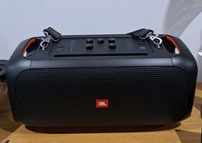 JBL reproduktor s mikrofonom - 4