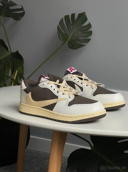 Nike Air Jordan 1 Low OG x Travis Scott “Reverse Mocha” - 4