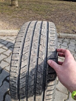 225/55 r18 letné - 4