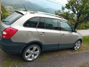 Škoda Fabia Combi II 1.2 TSI Scout - 4