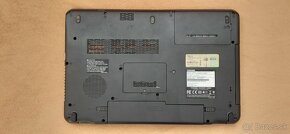 Toshiba Satellite A660-133 - 4