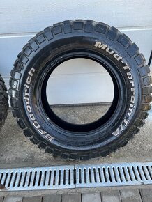 Bfgoodrich Mud-Terrain T/A 225/75 R16 - 4